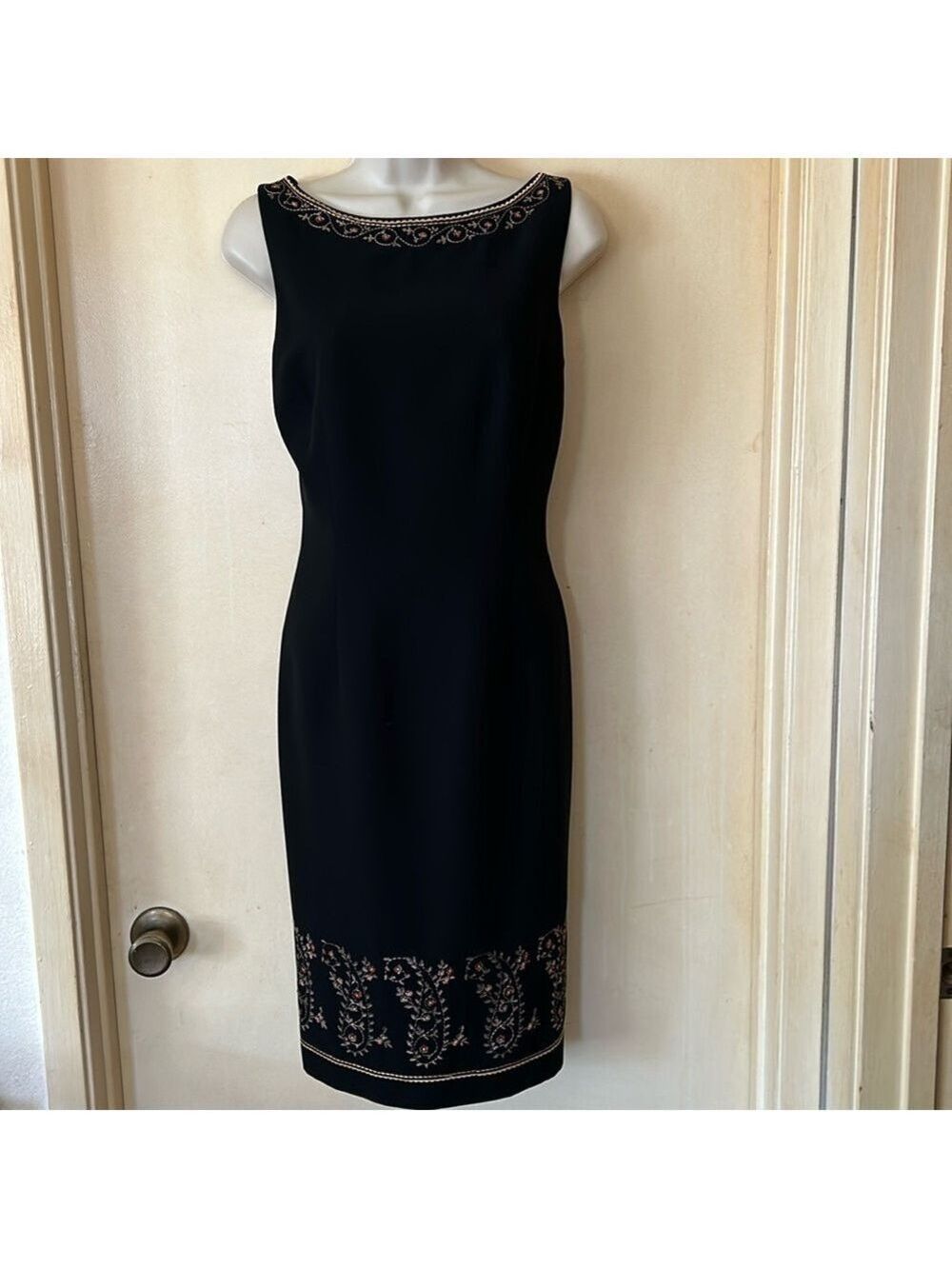 Maggy London black sheath dress with embroidery size 4